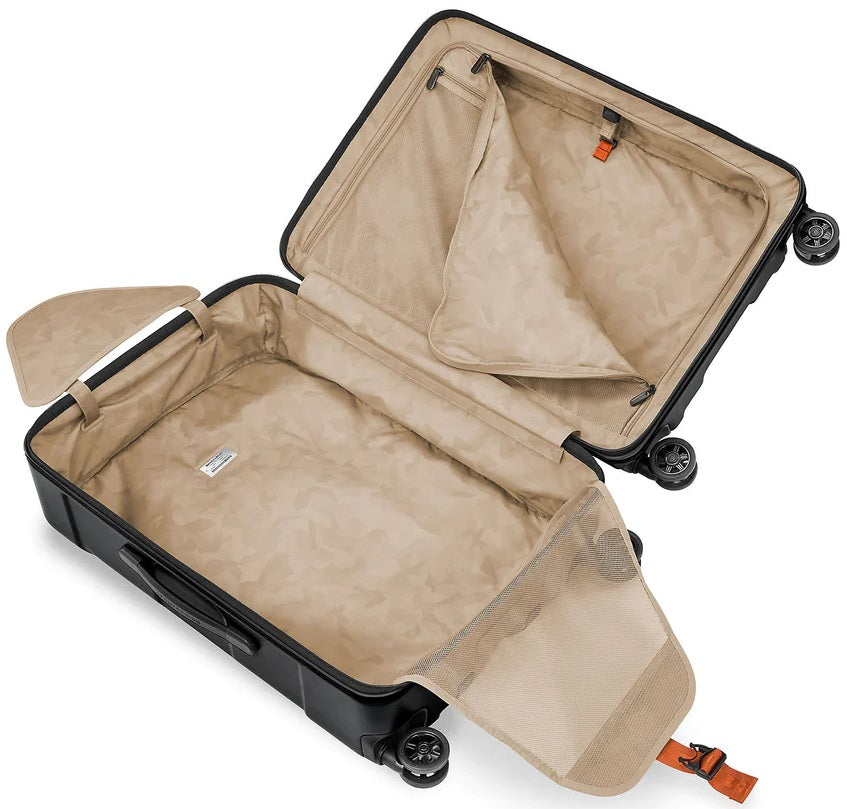 Briggs & Riley Torq Medium Spinner