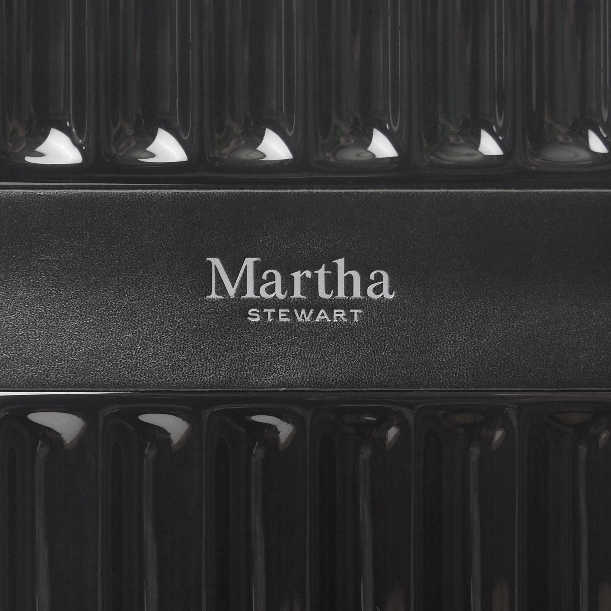 Martha Stewart The Bedford 22" Hardcase Carry-On