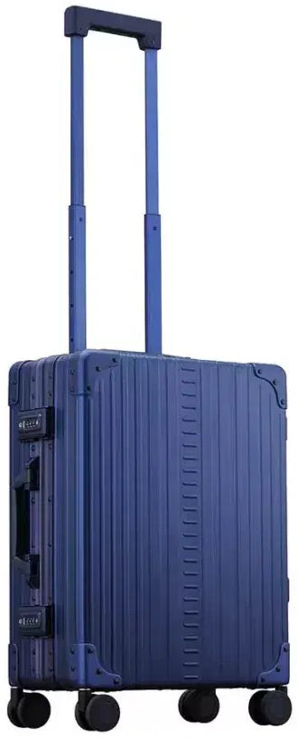 Aleon 21" International Carry-On