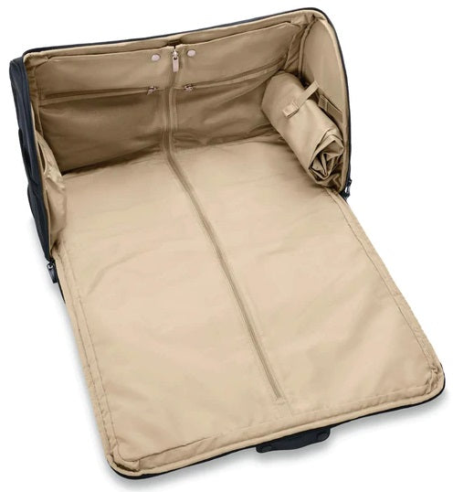 Briggs & Riley Baseline Garment Duffel
