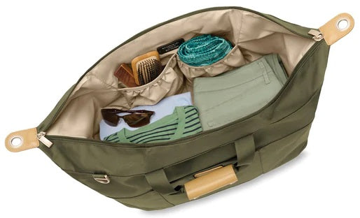 Briggs & Riley Baseline Weekender Duffel
