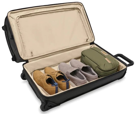 Briggs & Riley Baseline Medium Upright Duffle