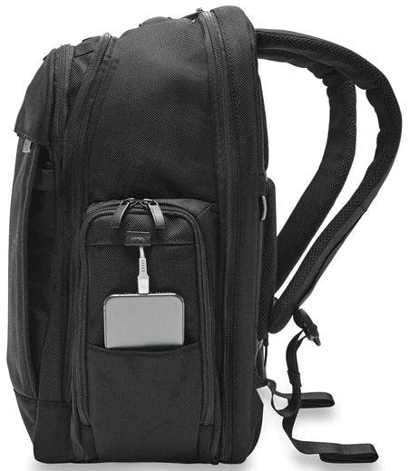 Briggs & Riley Baseline Traveler Backpack