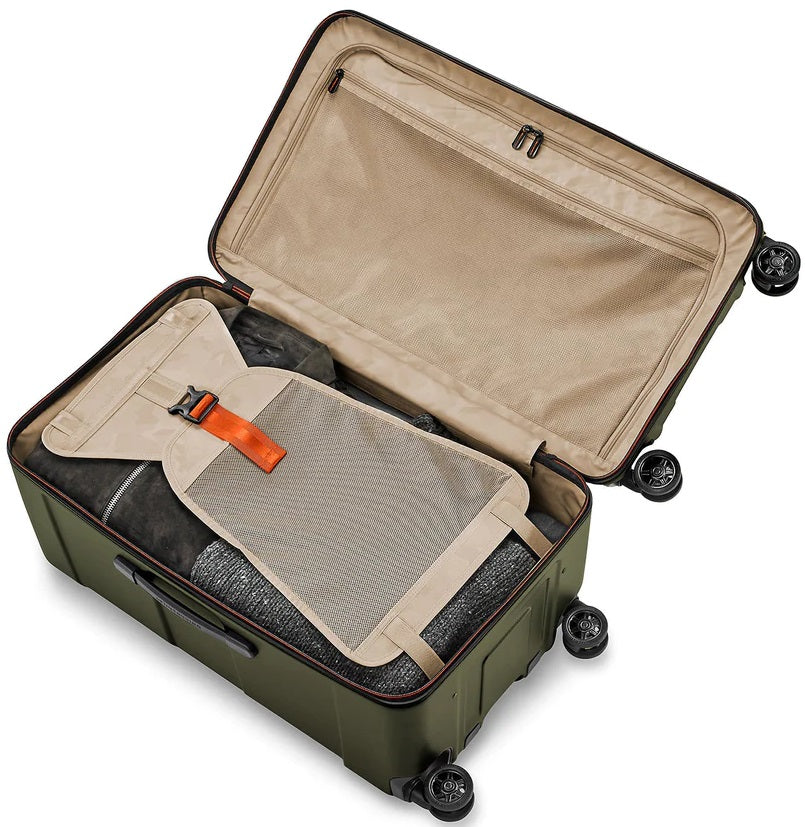 Briggs & Riley Torq Medium Trunk Spinner