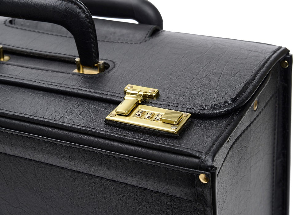 Korchmar Defender Vinyl 20" Wheeled Litigation Case