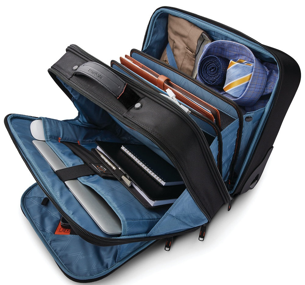 Samsonite Pro Upright Mobile Office