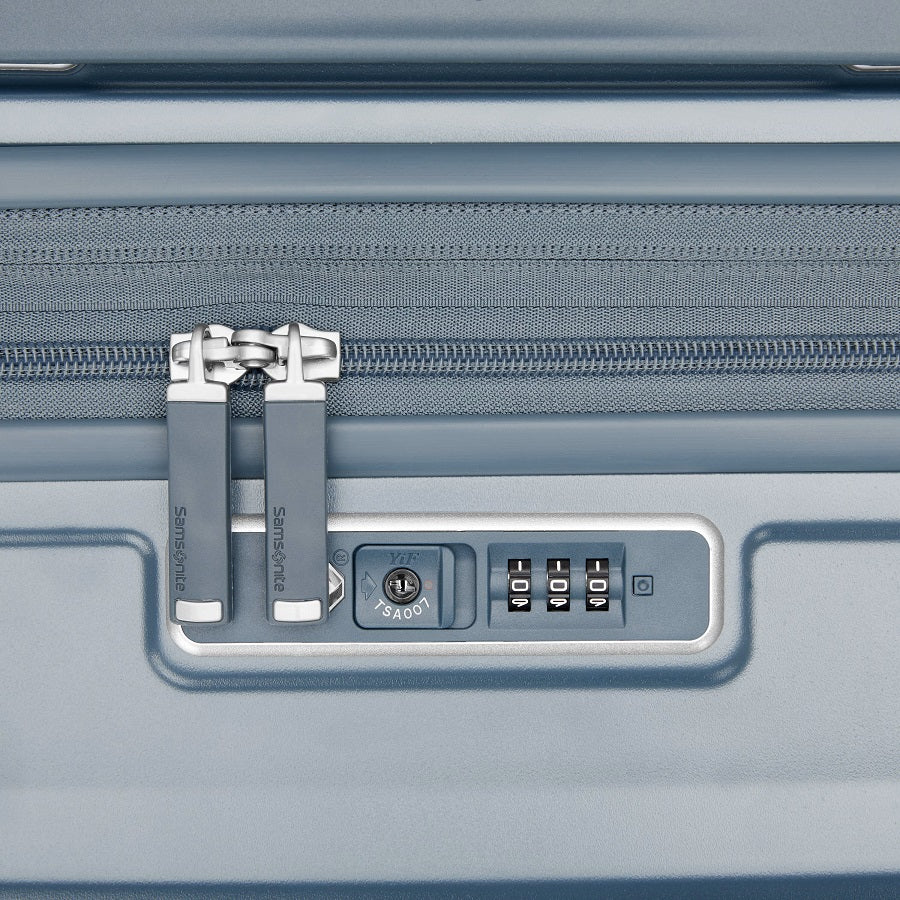 Samsonite Silhouette 18 Carry-On Hardside Spinner