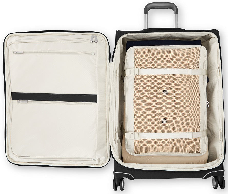 Samsonite Silhouette 18 Medium Spinner