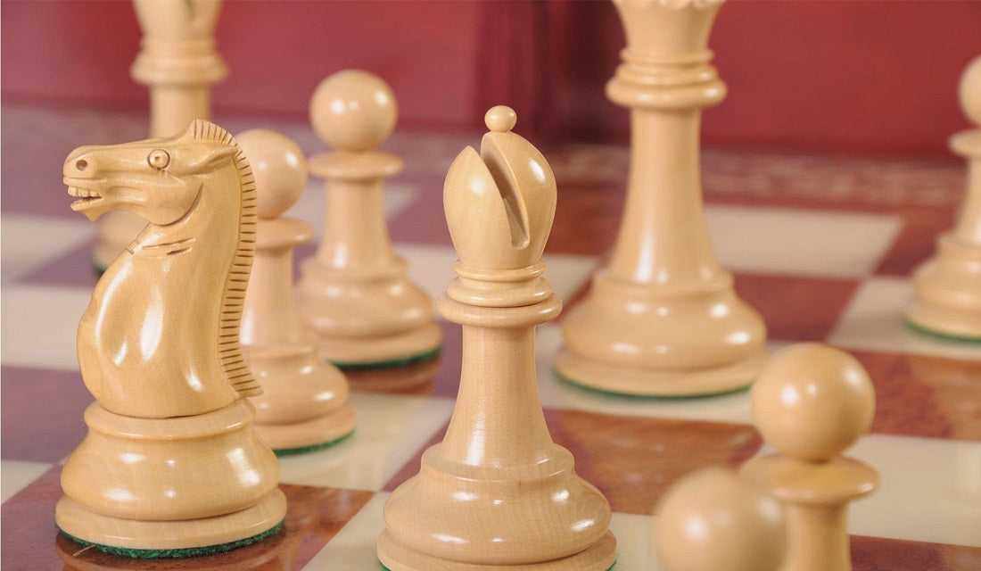 Staunton Broadbent Chess Set, Box and Board Combination - Ebony