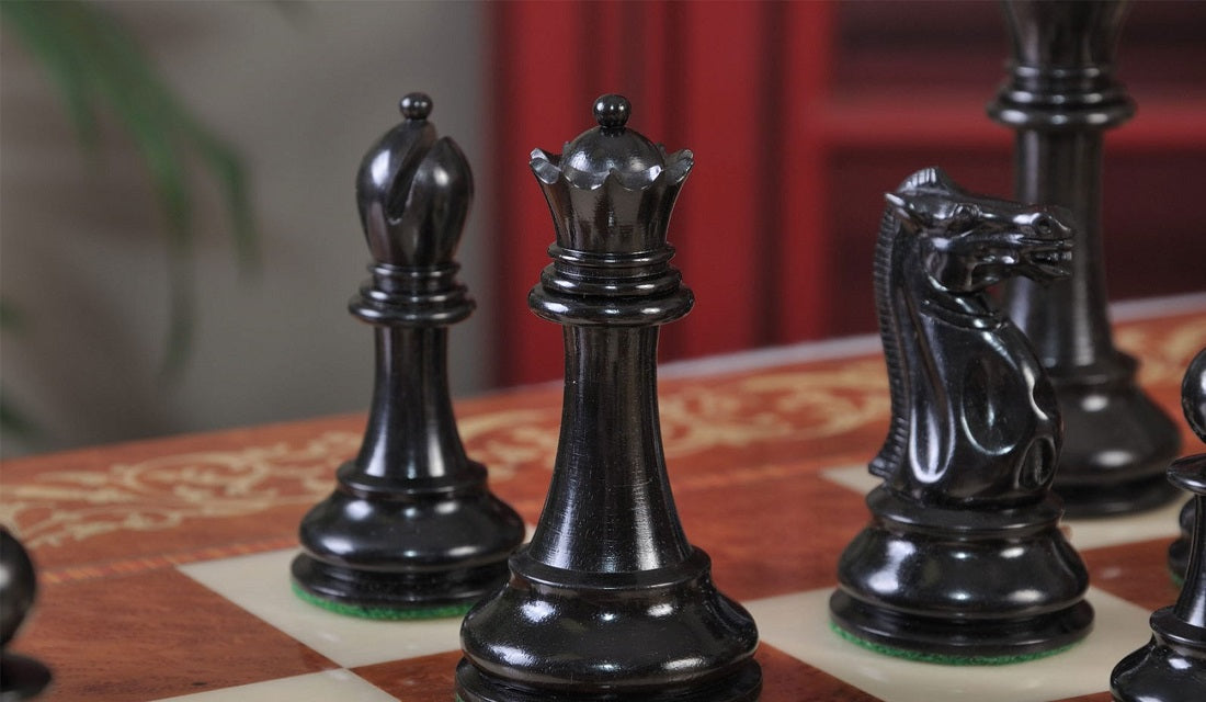 Staunton Broadbent Chess Set, Box and Board Combination - Ebony