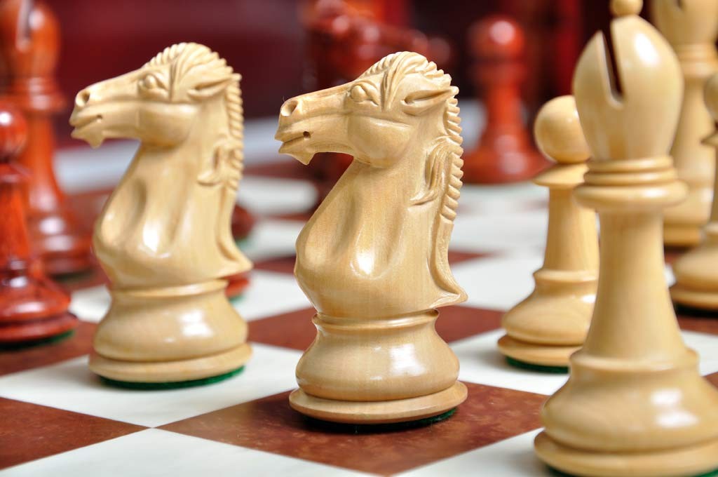 Staunton Capablanca Chess Set, Box and Board Combination - Blood Rosewood