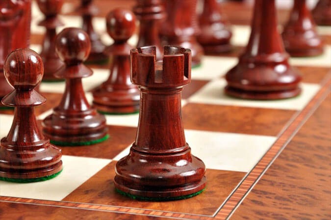 Staunton Reykjavik II Prestige Chess Set, Box and Board Combination